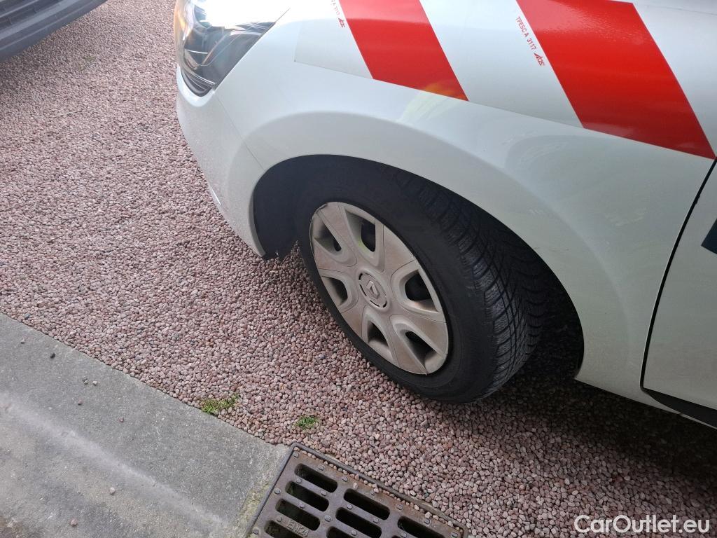  Renault  Clio  IV Air 1.5 dCi 75CV BVM5 E6 #29