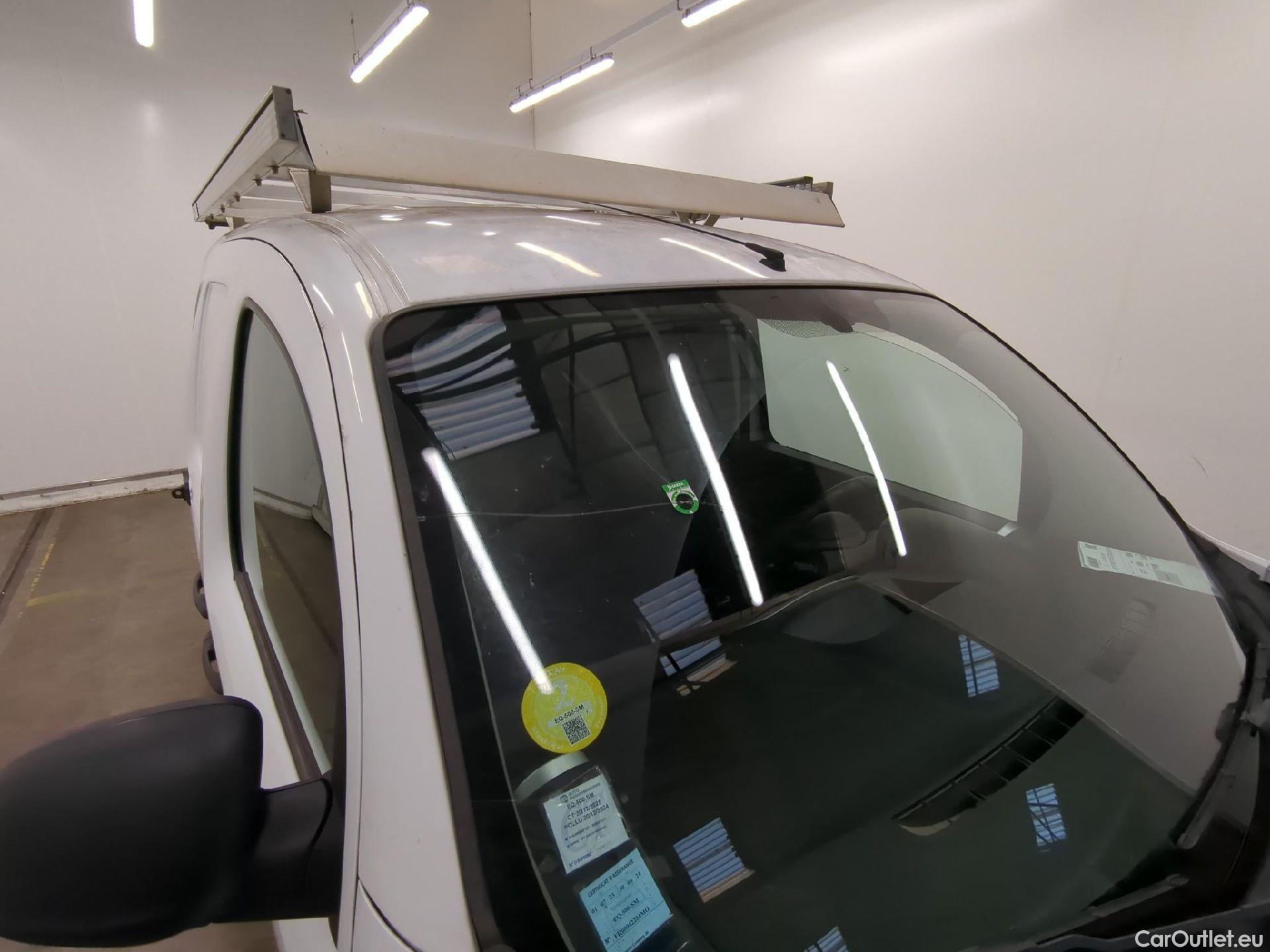  Renault  Kangoo  Express Grand Confort (L1) 1.5 dCi 90CV BVM5 E6 #28