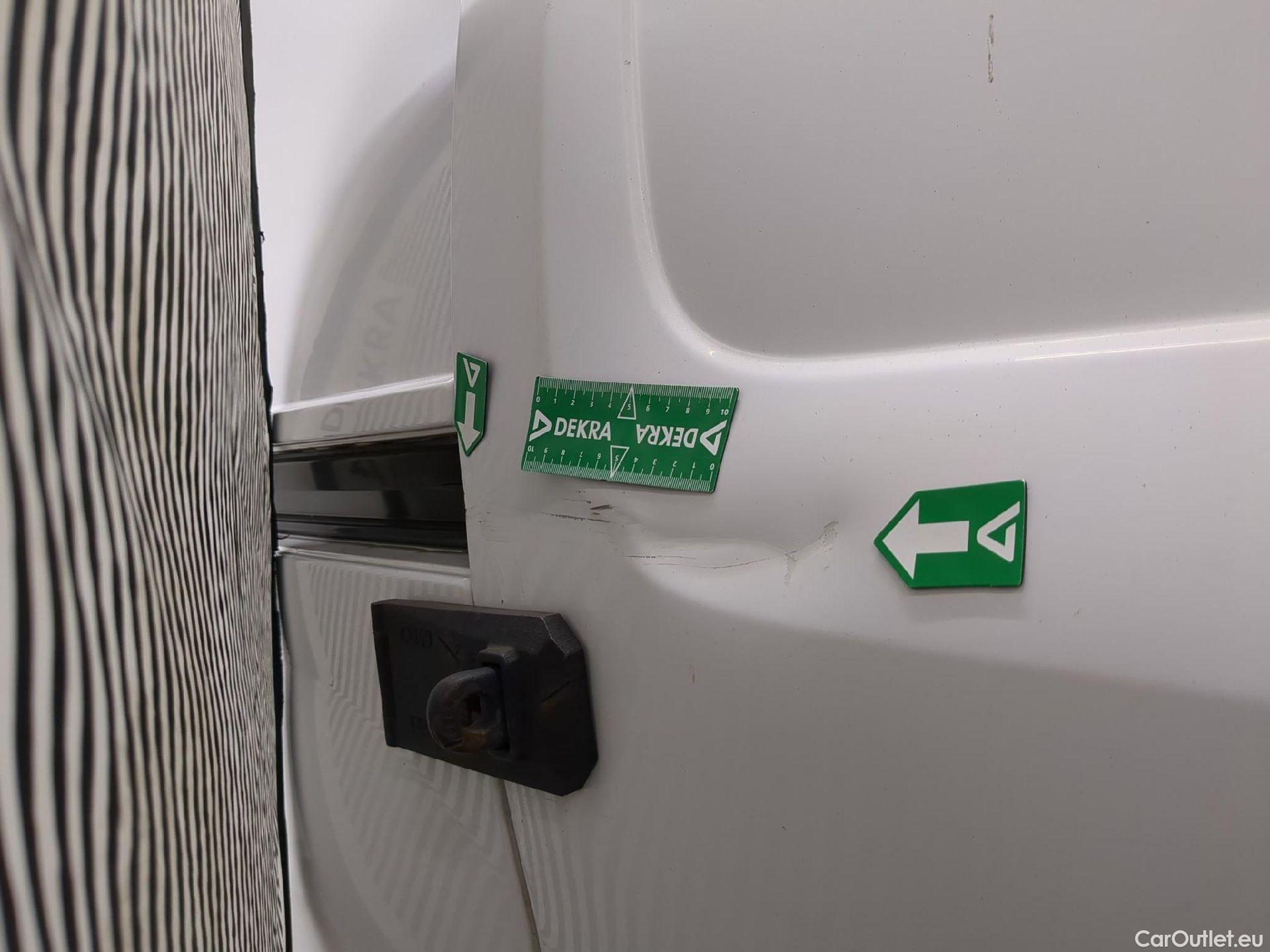  Renault  Kangoo  Express Grand Confort (L1) 1.5 dCi 90CV BVM5 E6 #21