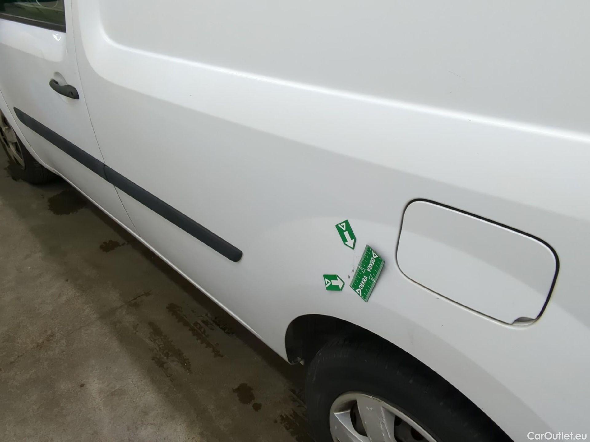  Renault  Kangoo  Express Grand Confort (L1) 1.5 dCi 90CV BVM5 E6 #41