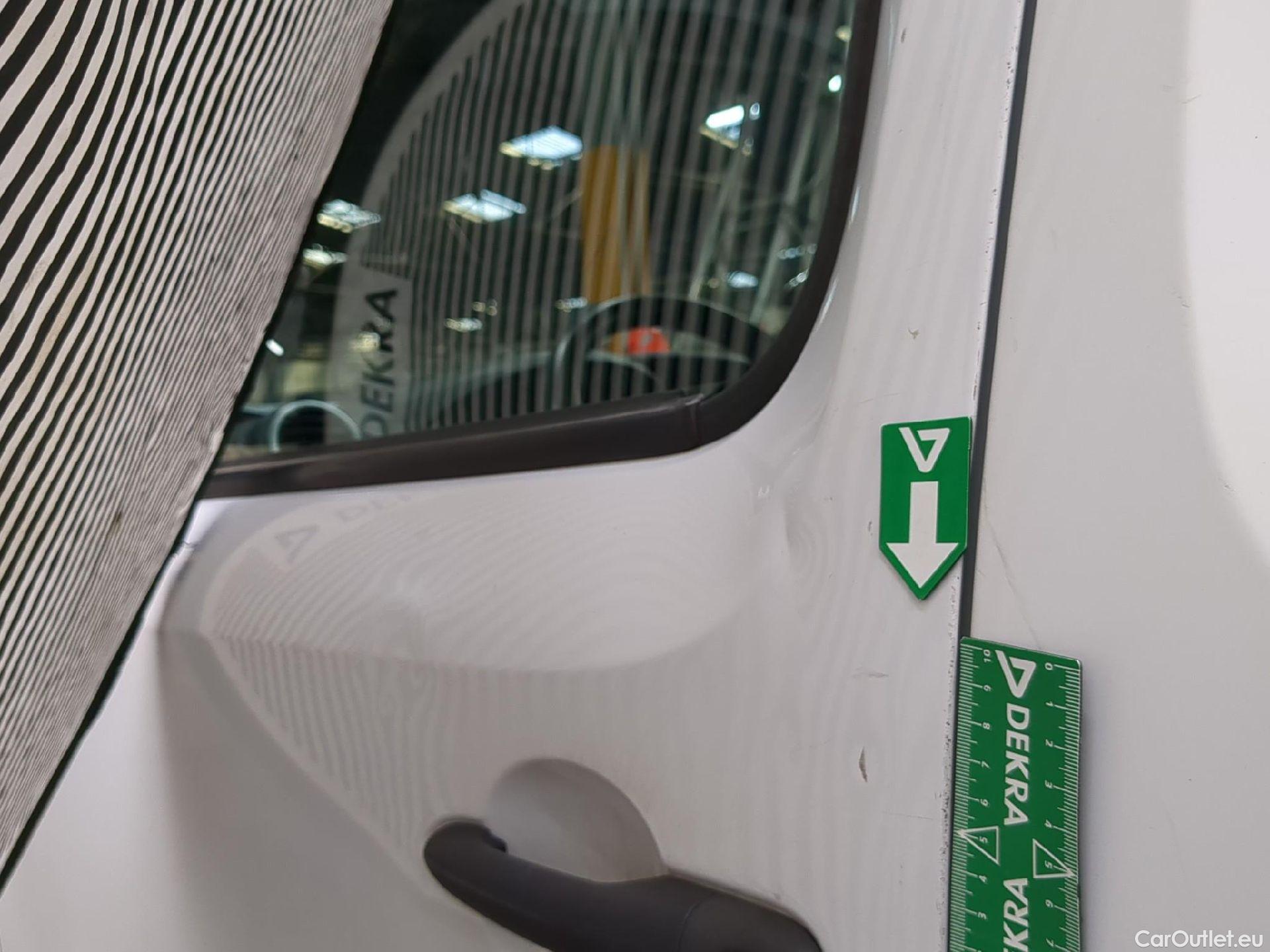  Renault  Kangoo  Express Grand Confort (L1) 1.5 dCi 90CV BVM5 E6 #35