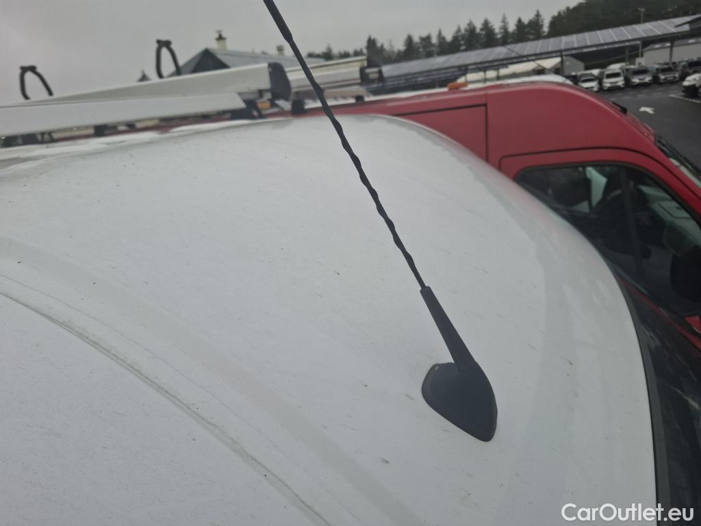  Renault  Master RENAULT  / 2019 / 4P / Fourgon tôlé FG Tr GCF F3300 L2H2 dCi 135 #26