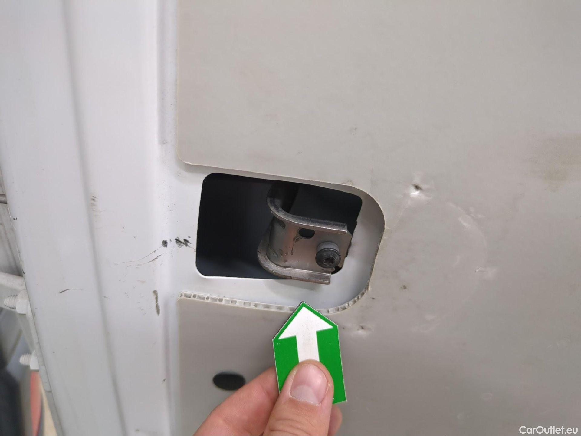  Renault  Kangoo  Express Maxi Grand Confort - Cab. Appr. 1.5 dCi 90CV BVM5 E6 #17