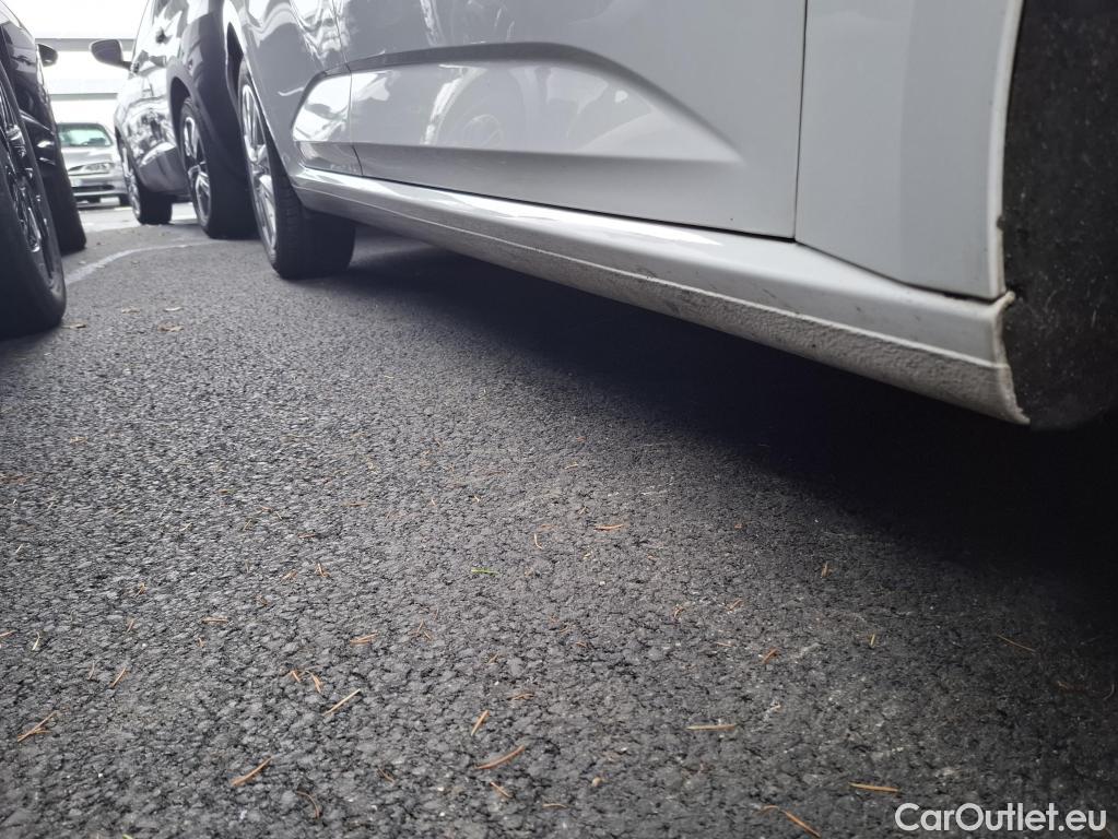  Renault  Megane  IV Berline 5pt. Business 1.5 dCi 115CV BVA7 E6d / TRANSFO VP/VF #34