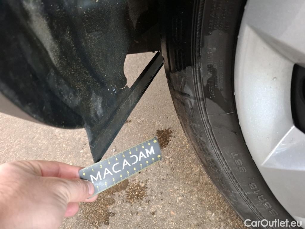  Renault  Kangoo  Express Grand Confort (L1) 1.5 dCi 75CV BVM5 E6 #52