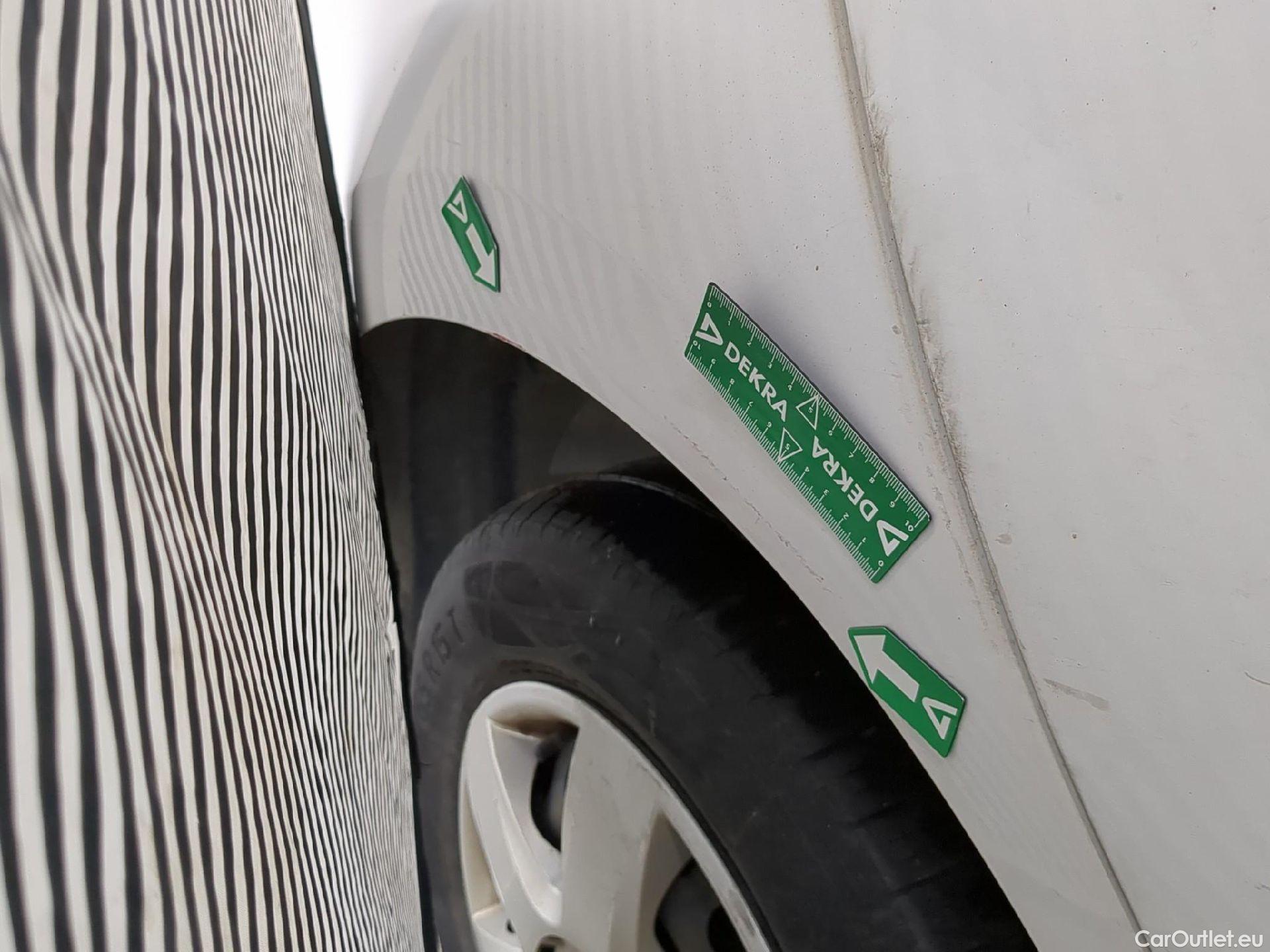  Renault  Kangoo  Express Grand Confort (L1) 1.5 dCi 90CV BVM5 E6 #16