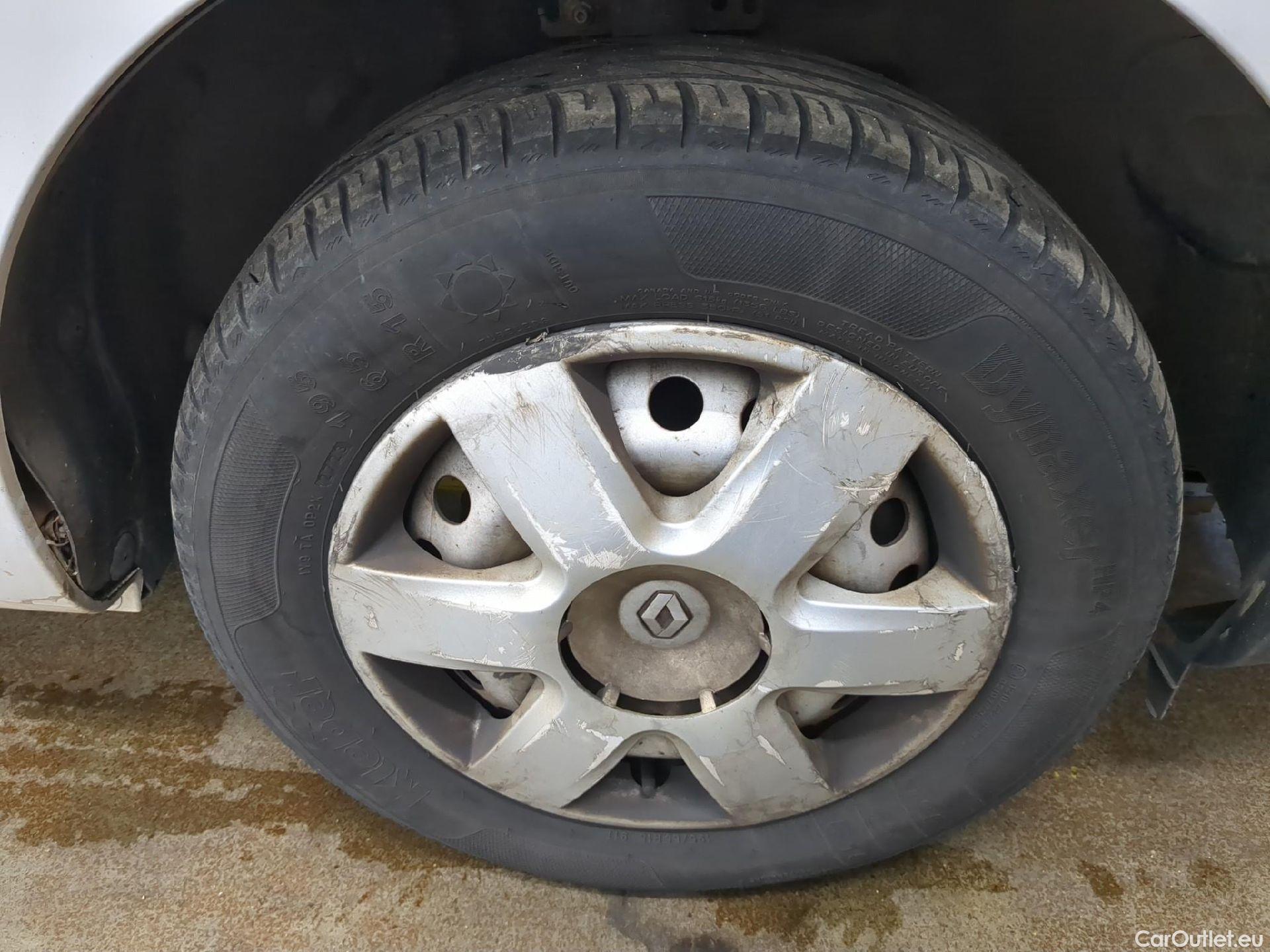  Renault  Kangoo  Express Grand Confort (L1) 1.5 dCi 90CV BVM5 E6 #8