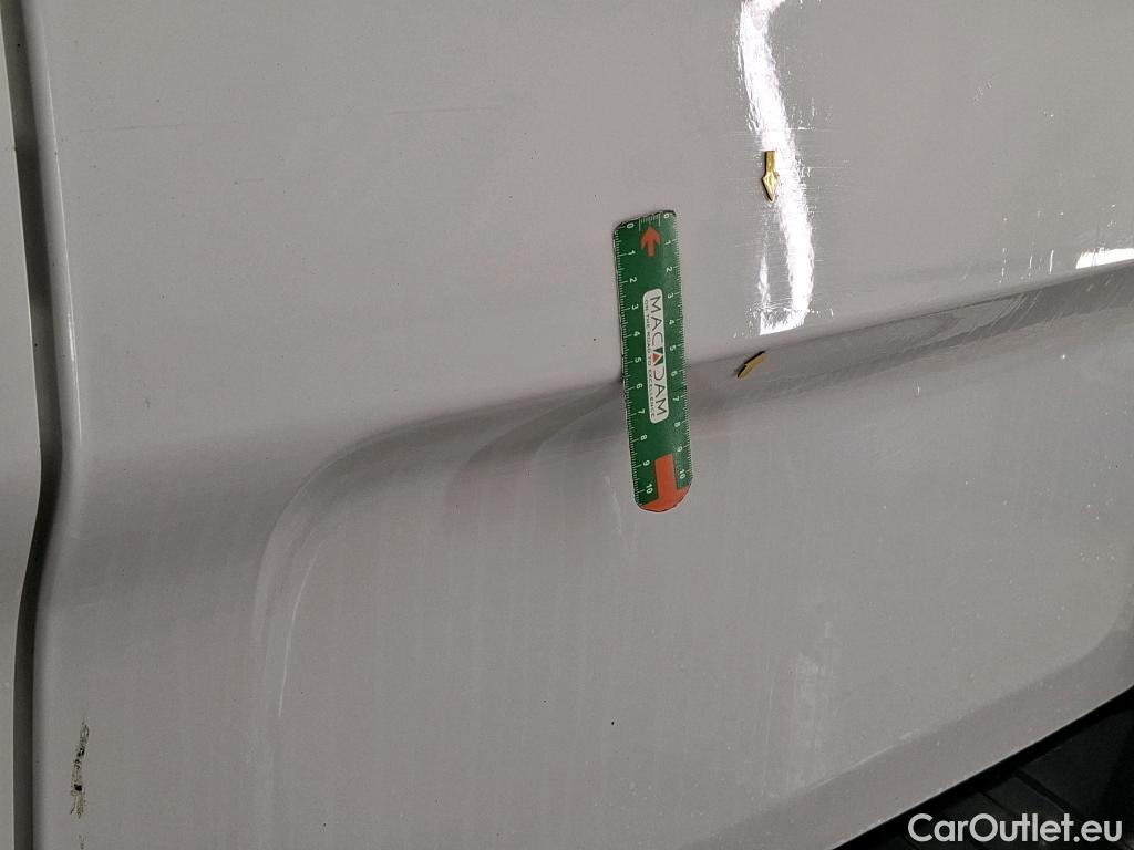  Renault  Trafic  Furgon Grand Confort L1H1 1200 1.6 dCi 125CV BVM6 E6 #18