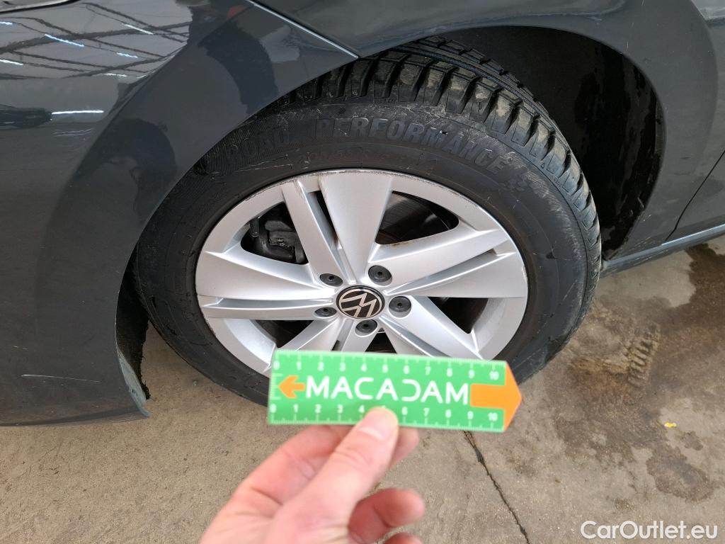  Volkswagen  Golf  / 2020 / 5P / Berline 2.0 TDI SCR 150 DSG7 Life Busi 1st / TRANSFO VP/VF #16