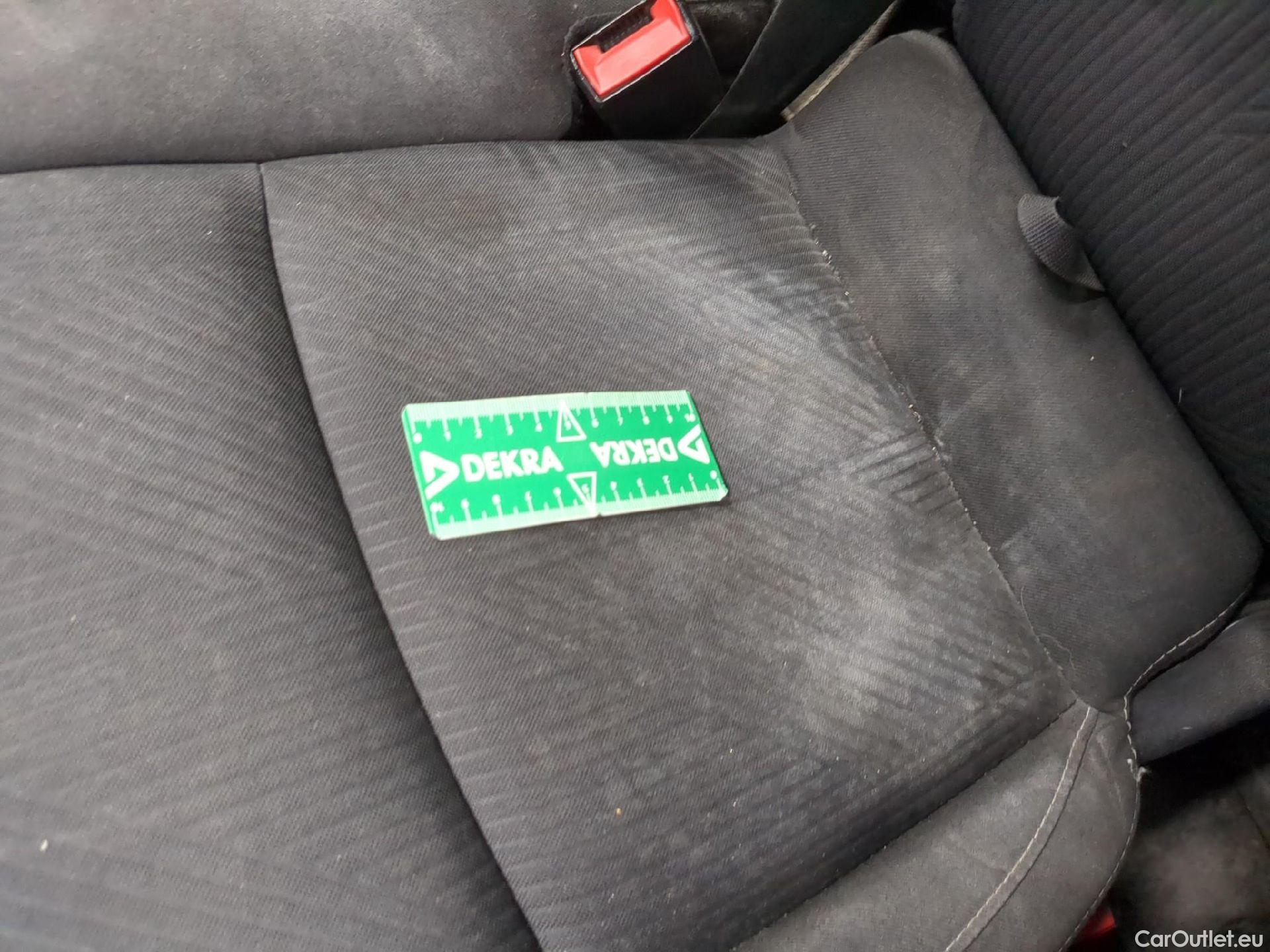  Renault  Trafic RENAULT  VU 4p Fourgon FG GCFL1H1 1000 dCi95 Stop&Start E6 #4