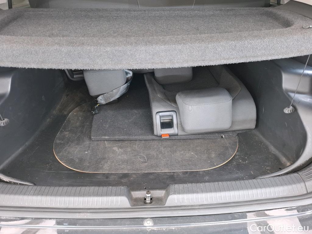  Volkswagen  Golf  / 2020 / 5P / Berline 2.0 TDI SCR 150 DSG7 Life Busi 1st / TRANSFO VP/VF #33