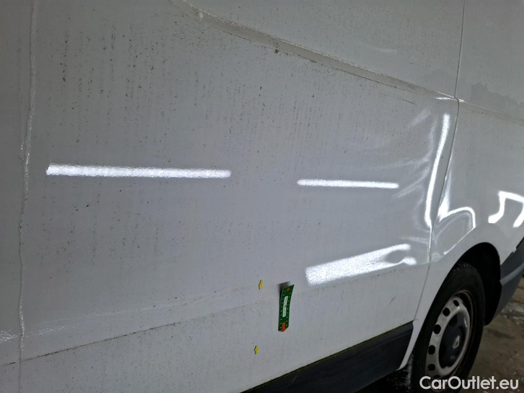  Renault  Trafic RENAULT  VU 4p Fourgon FG CF L1H1 1000 dCi 95 E6 #19