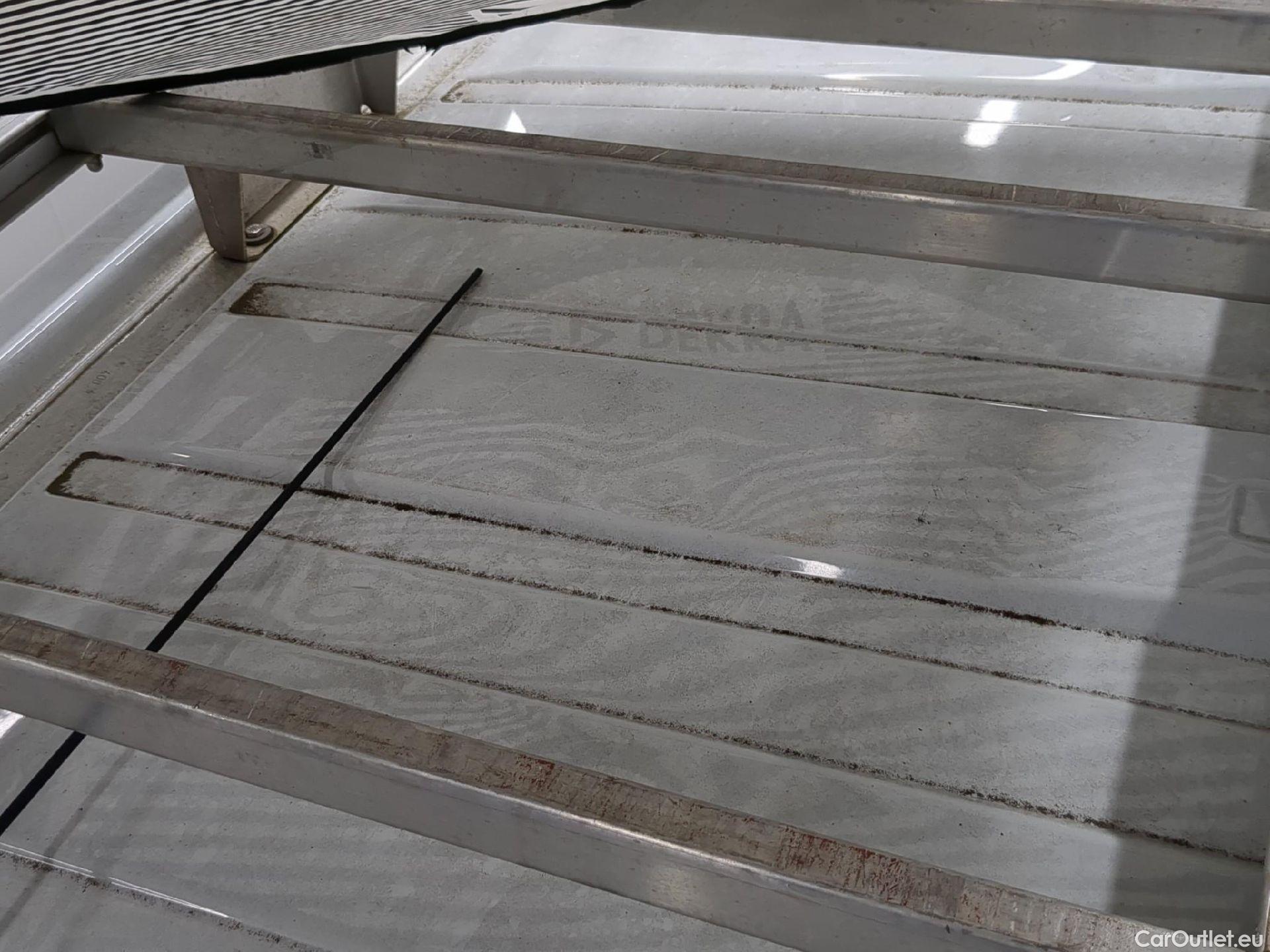  Renault  Trafic RENAULT  VU 4p Fourgon FG GCFL1H1 1000 dCi95 Stop&Start E6 #31