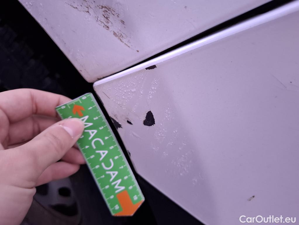  Renault  Trafic RENAULT  VU 4p Fourgon FG CF L1H1 1000 dCi 95 E6 #9