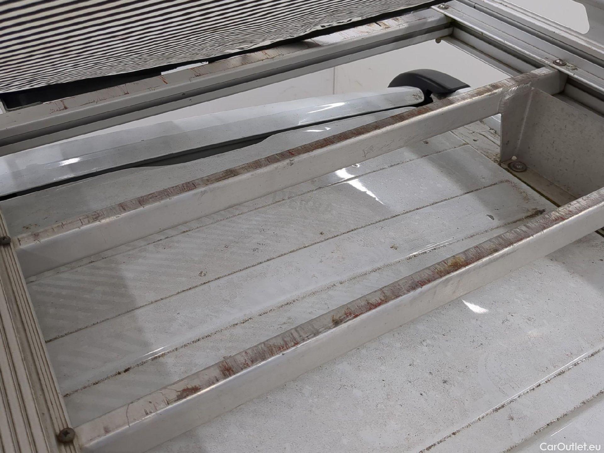  Renault  Trafic RENAULT  VU 4p Fourgon FG GCFL1H1 1000 dCi95 Stop&Start E6 #37