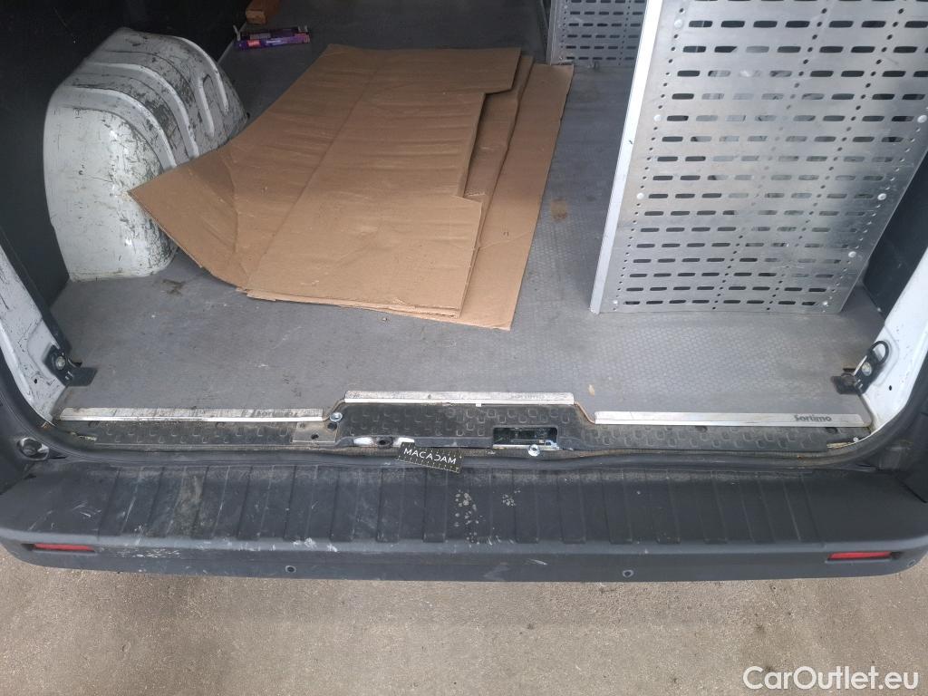  Renault  Trafic  Fourgon L1H1 1000 Confort 1.6 dCi 95CV BVM6 E6dT #100