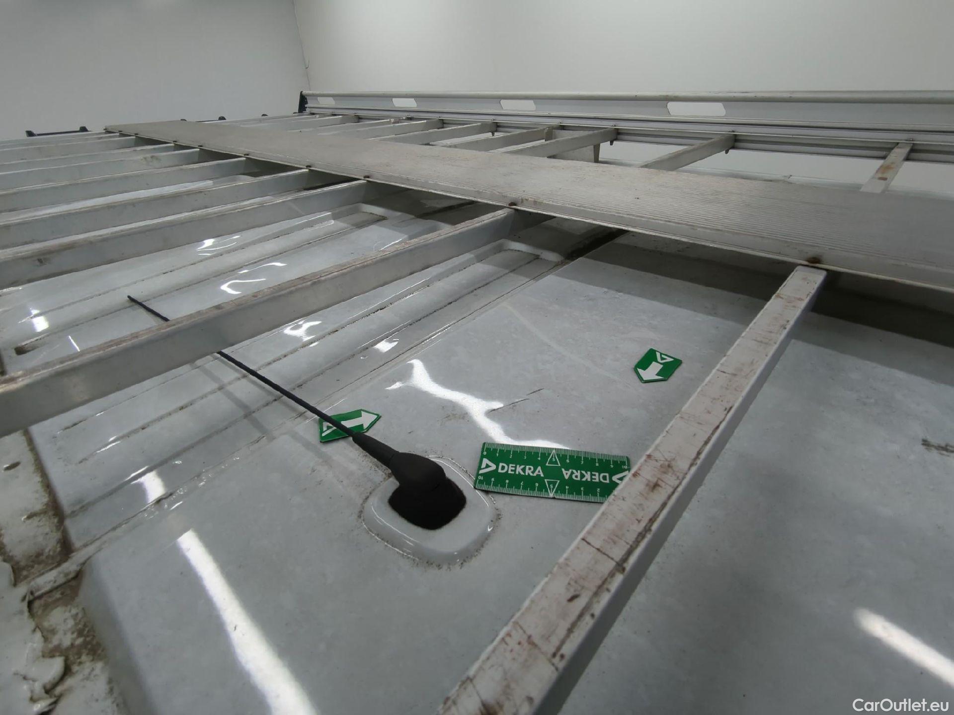  Renault  Trafic RENAULT  VU 4p Fourgon FG GCFL1H1 1000 dCi95 Stop&Start E6 #26