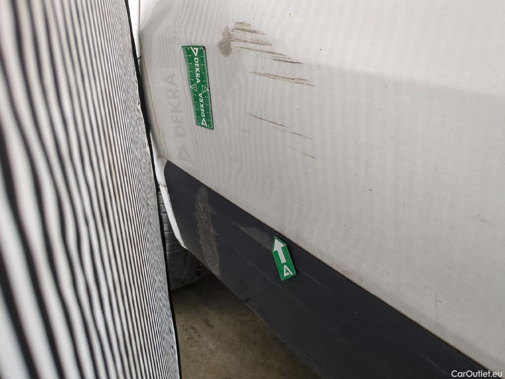  Renault  Trafic RENAULT  VU 4p Fourgon FG GCFL1H1 1000 dCi95 Stop&Start E6 #19