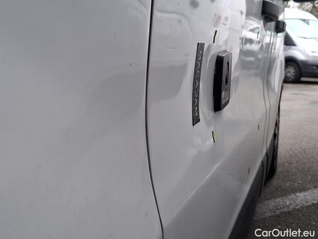  Renault  Trafic  Fourgon L1H1 1000 Confort 1.6 dCi 95CV BVM6 E6dT #74