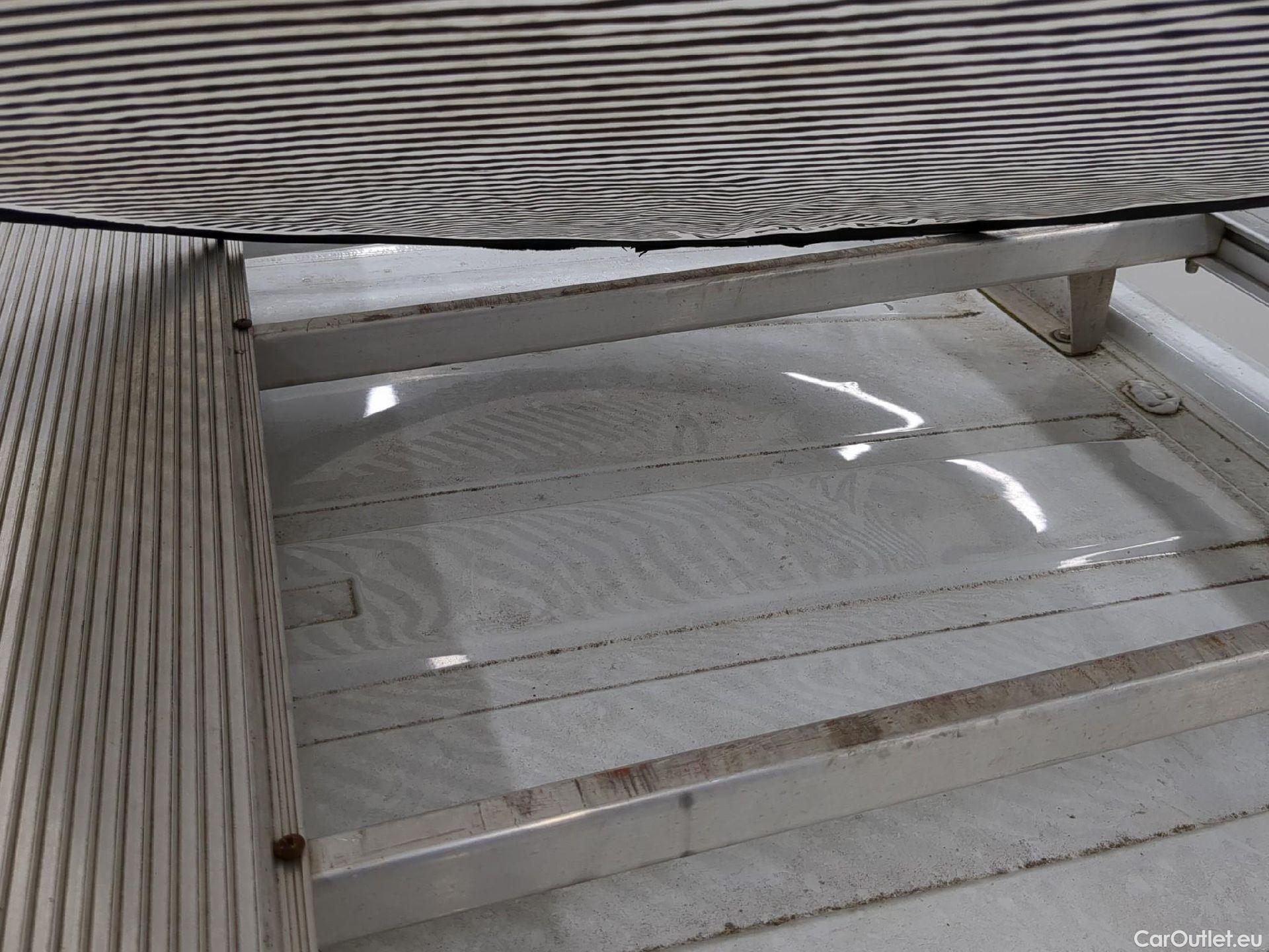  Renault  Trafic RENAULT  VU 4p Fourgon FG GCFL1H1 1000 dCi95 Stop&Start E6 #36