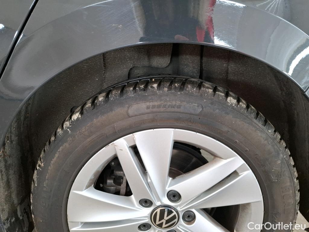  Volkswagen  Golf  / 2020 / 5P / Berline 2.0 TDI SCR 150 DSG7 Life Busi 1st / TRANSFO VP/VF #29