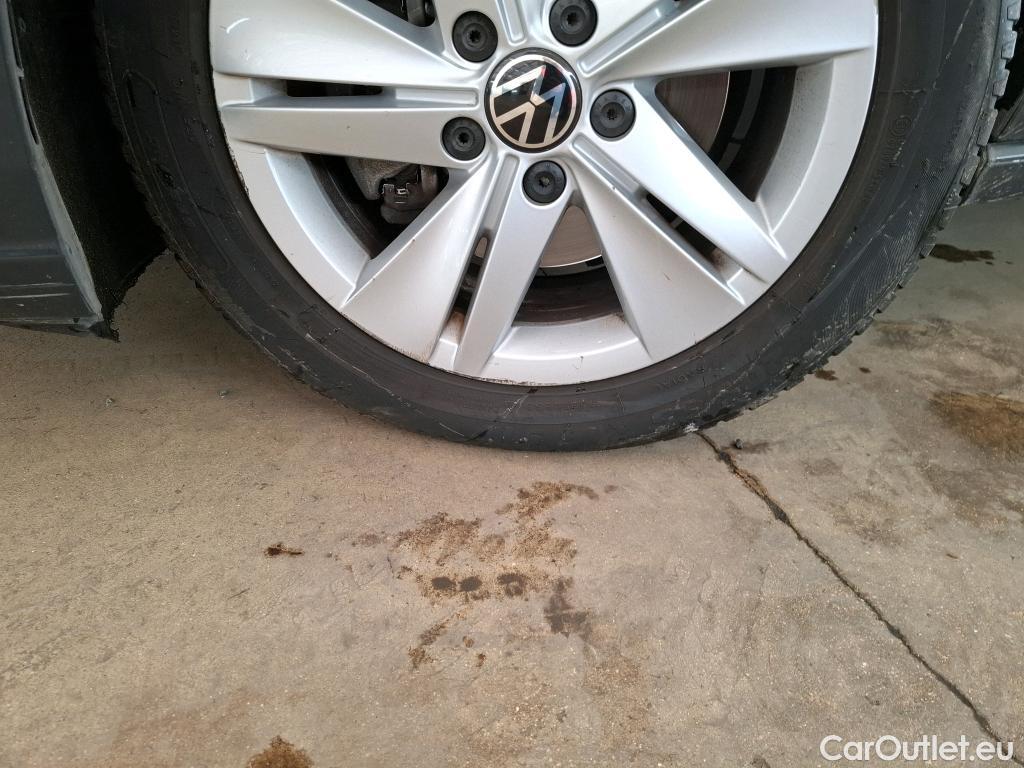  Volkswagen  Golf  / 2020 / 5P / Berline 2.0 TDI SCR 150 DSG7 Life Busi 1st / TRANSFO VP/VF #32