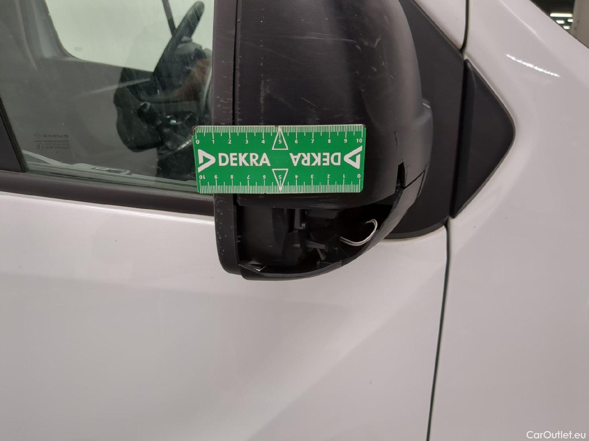  Renault  Trafic RENAULT  VU 4p Fourgon FG GCFL1H1 1000 dCi95 Stop&Start E6 #50