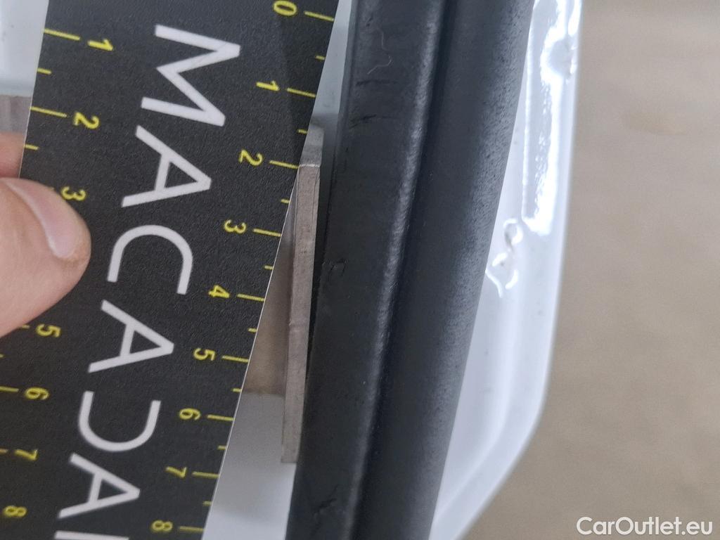  Renault  Trafic  Fourgon L1H1 1000 Confort 1.6 dCi 95CV BVM6 E6dT #110