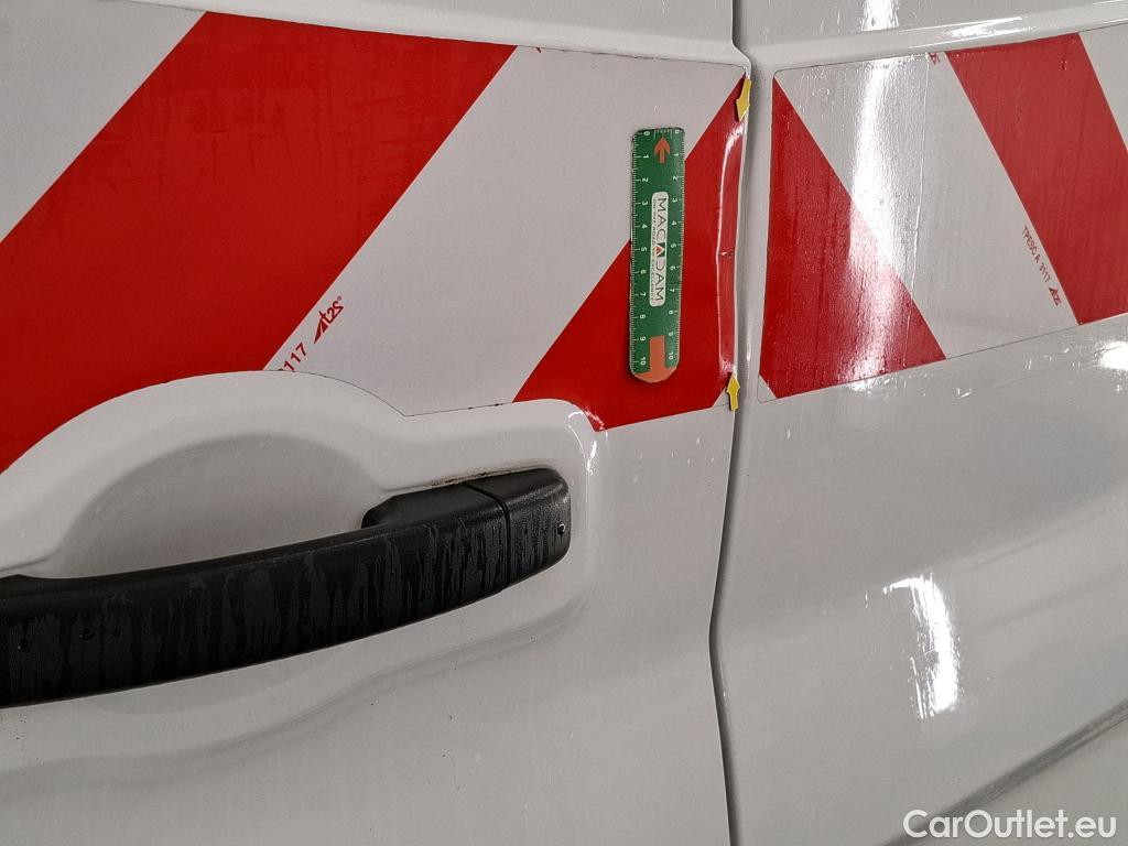  Renault  Trafic  Furgon Grand Confort L1H1 1200 1.6 dCi 125CV BVM6 E6 #7