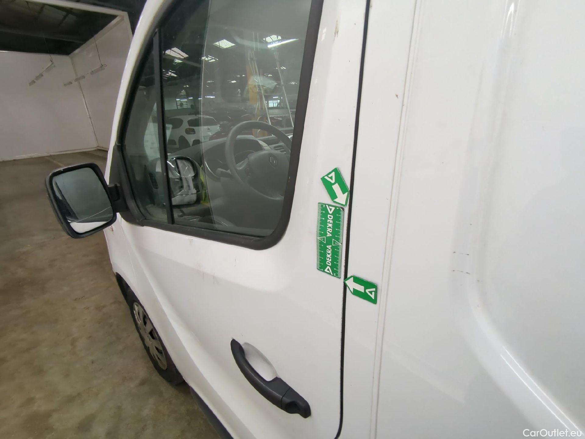  Renault  Trafic RENAULT  VU 4p Fourgon FG GCFL1H1 1000 dCi95 Stop&Start E6 #71