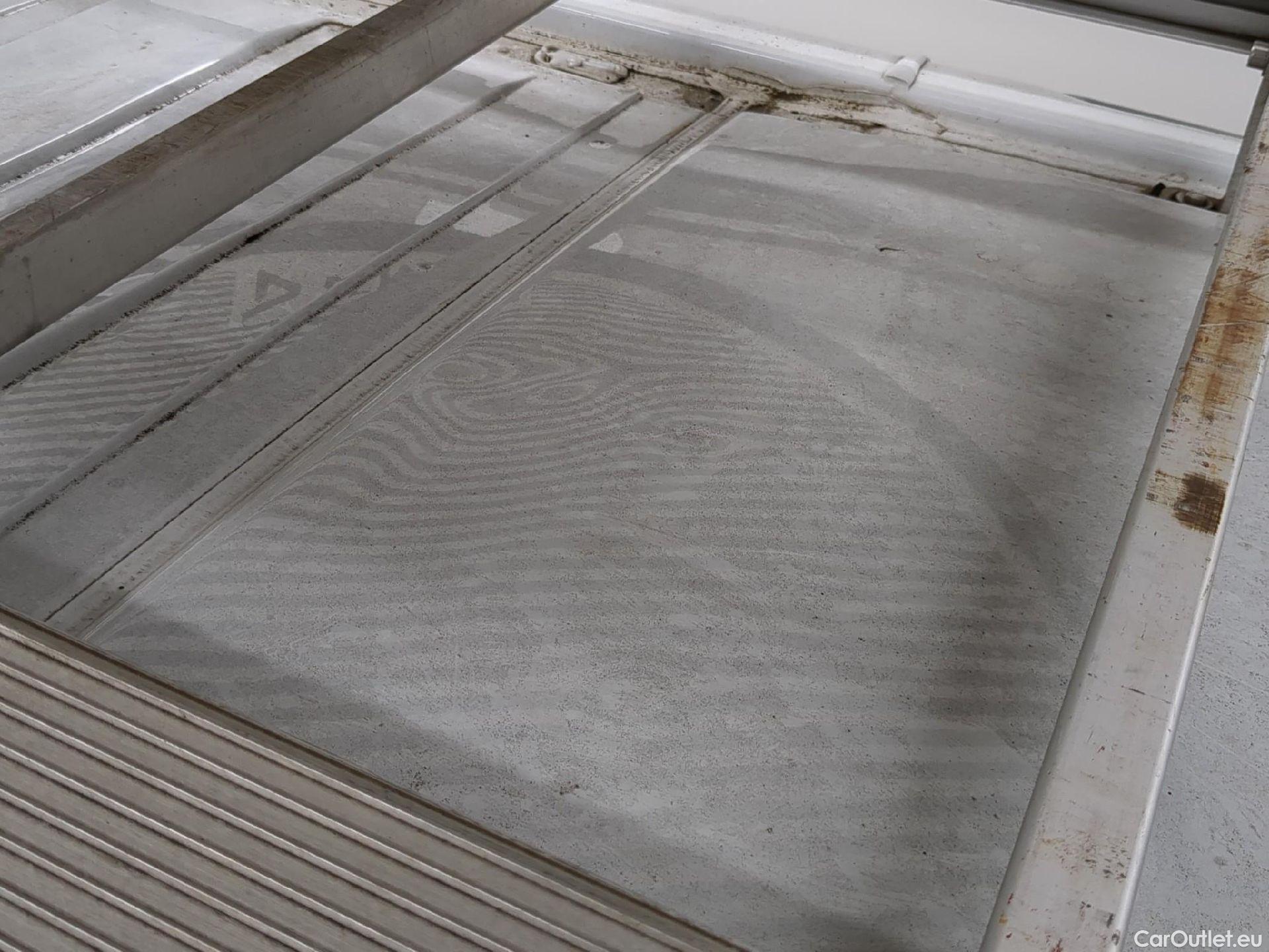  Renault  Trafic RENAULT  VU 4p Fourgon FG GCFL1H1 1000 dCi95 Stop&Start E6 #23