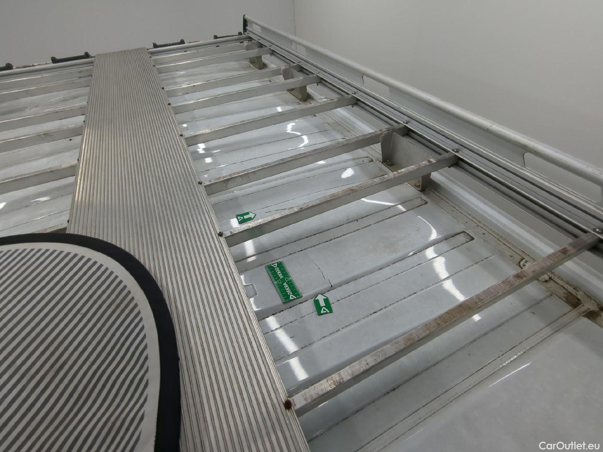  Renault  Trafic RENAULT  VU 4p Fourgon FG GCFL1H1 1000 dCi95 Stop&Start E6 #29