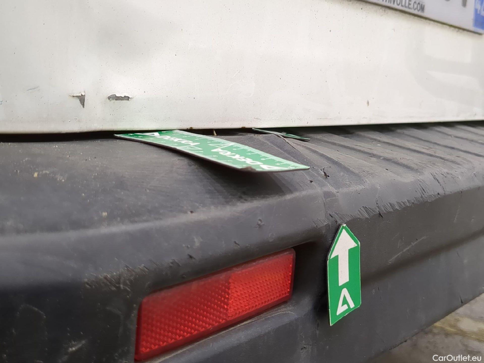  Renault  Trafic RENAULT  VU 4p Fourgon FG GCFL1H1 1000 dCi95 Stop&Start E6 #83