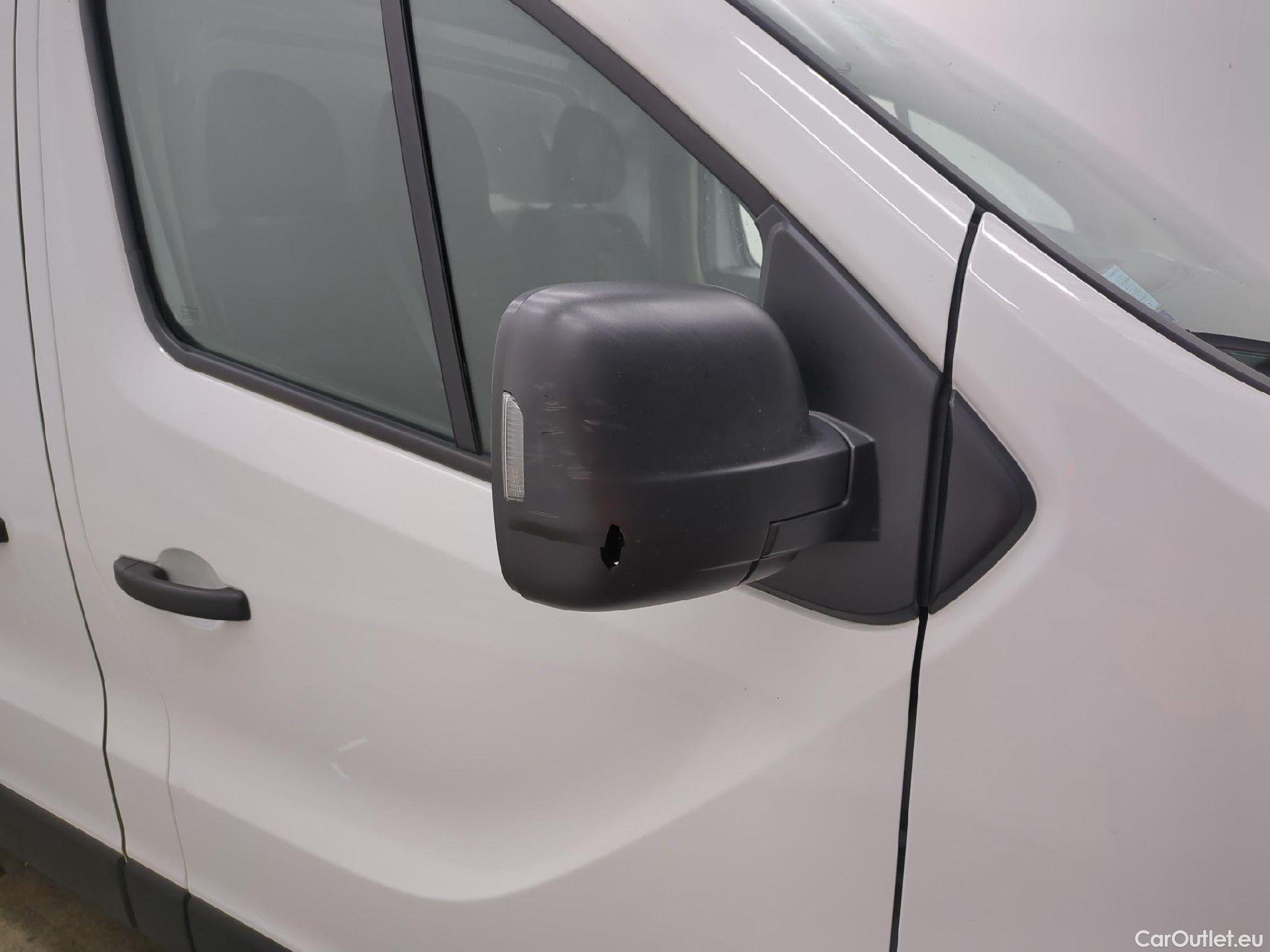  Renault  Trafic  Fourgon L1H1 3T Grand Confort 2.0 dCi 130CV BVM6 E6d #18