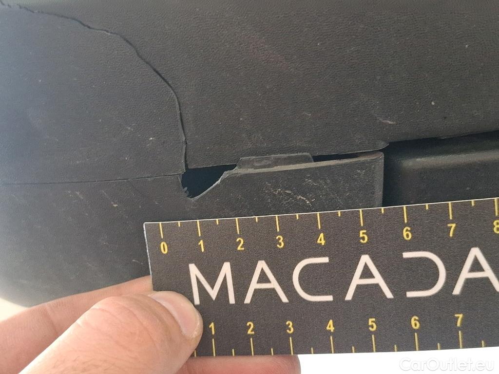  Renault  Trafic  Fourgon L1H1 1000 Confort 1.6 dCi 95CV BVM6 E6dT #81