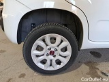  Fiat  Panda FIAT  / 2011 / 5P / BERLINA 0.9 TWINAIR TURBO NATURAL POWER EASY #18