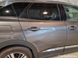  Peugeot  3008 PEUGEOT  / 2020 / 5P / SUV BLUEHDI 130 SeS ALLURE #33