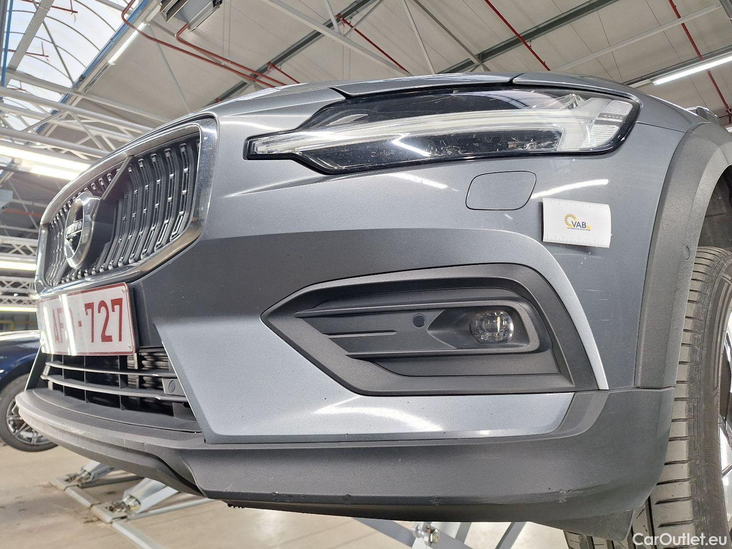  Volvo  V60 Volvo,  '18, Volvo  Cross Country B4 4x4 Geartronic Cross Co #13