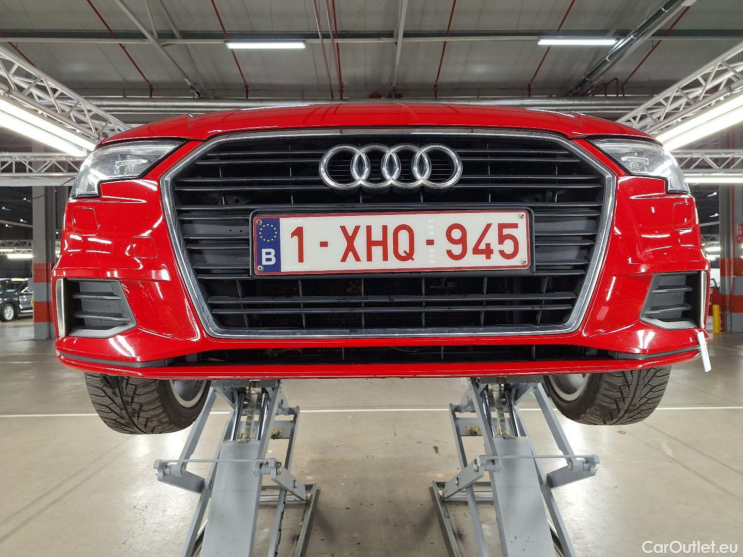  Audi  A3 Audi,  Berline FL'16, Audi  Berline 2.0 TDi 35 110kW Sport 4d #7