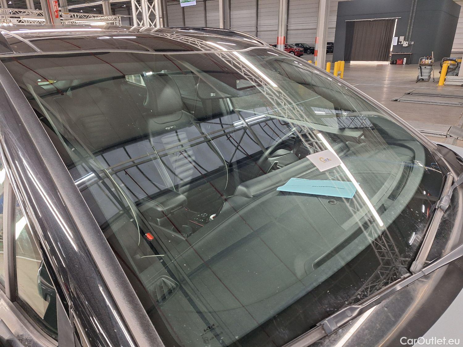  KIA  Sportage Kia,  '21 PHEV, KIA  1.6 T-GDi 6A/T AWD GT Line PHEV 5d #42