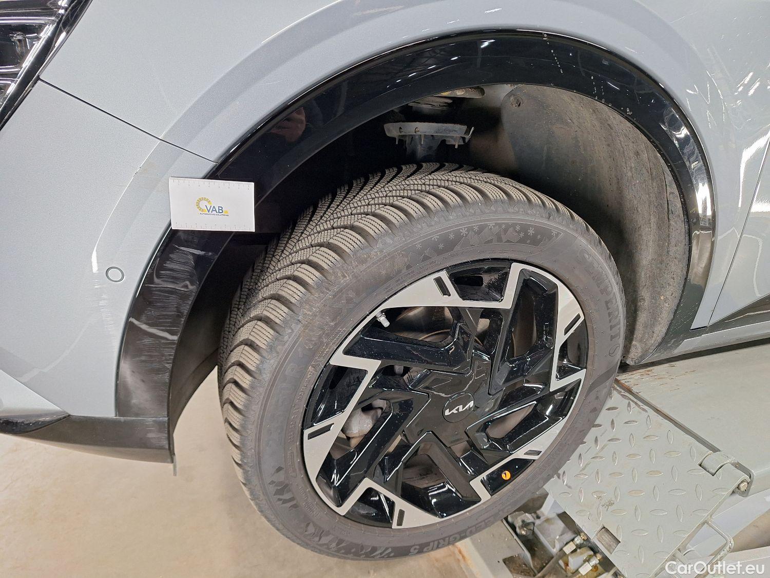  KIA  Sportage Kia,  '21 PHEV, KIA  1.6 T-GDi 6A/T AWD GT Line PHEV 5d #34