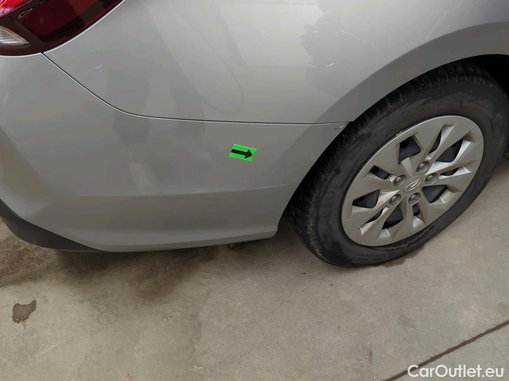  Hyundai  i30 1.5 110CP Comfort #7