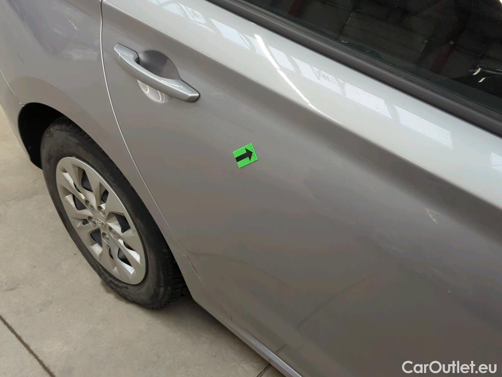  Hyundai  i30 1.5 110CP Comfort #13