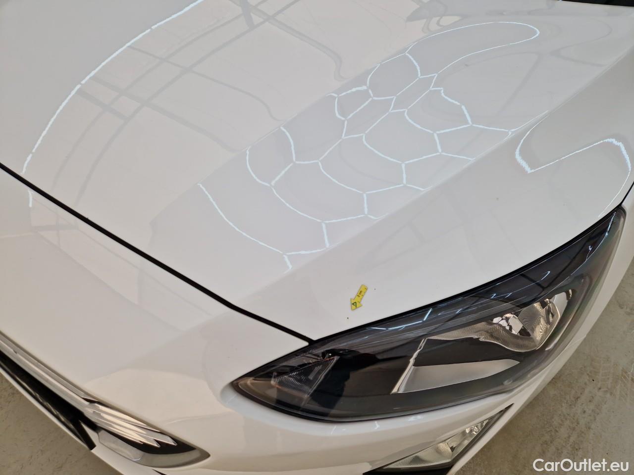  Ford  Focus 1.0 EcoBoost mHEV 155CP Titanium #15