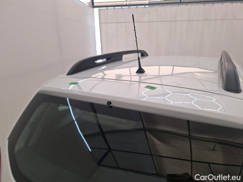  Dacia  Duster 1.5 Blue dCi 115CP Comfort 4WD #11