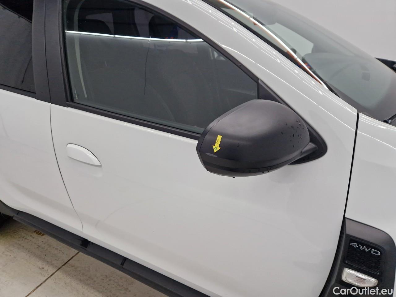  Dacia  Duster 1.5 Blue dCi 115CP Comfort 4WD #14