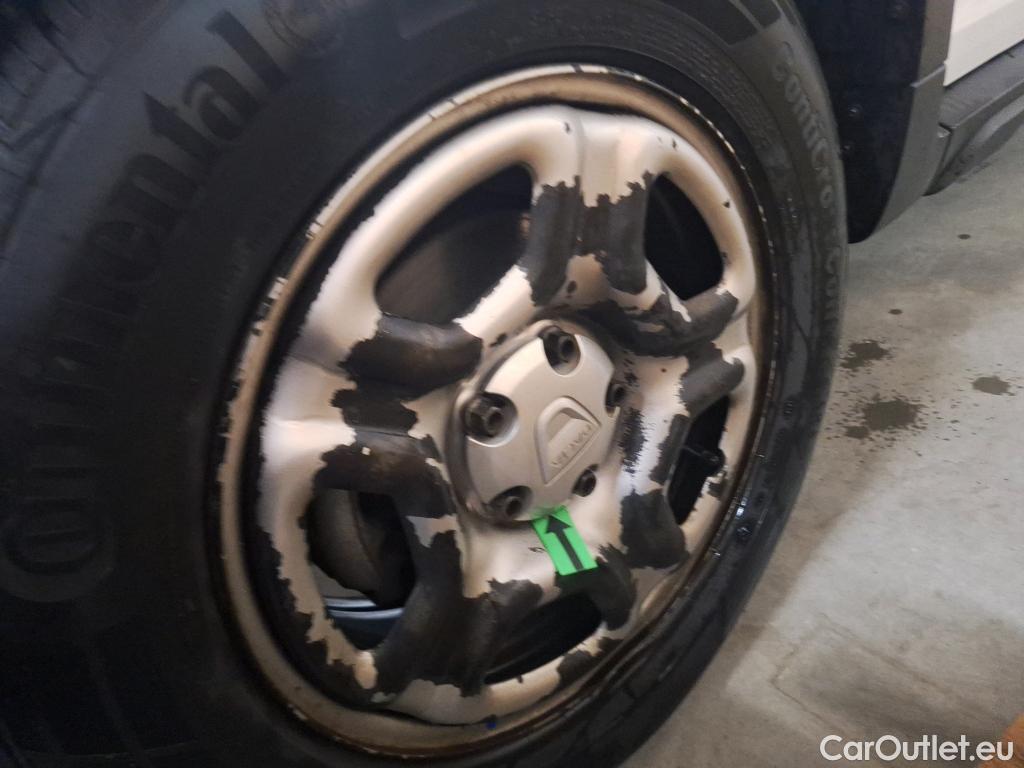  Dacia  Duster 1.5 Blue dCi 115CP Comfort 4WD #9