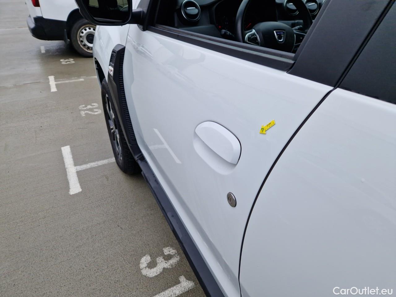  Dacia  Duster 1.5 Blue dCi 115 Prestige 4WD #1