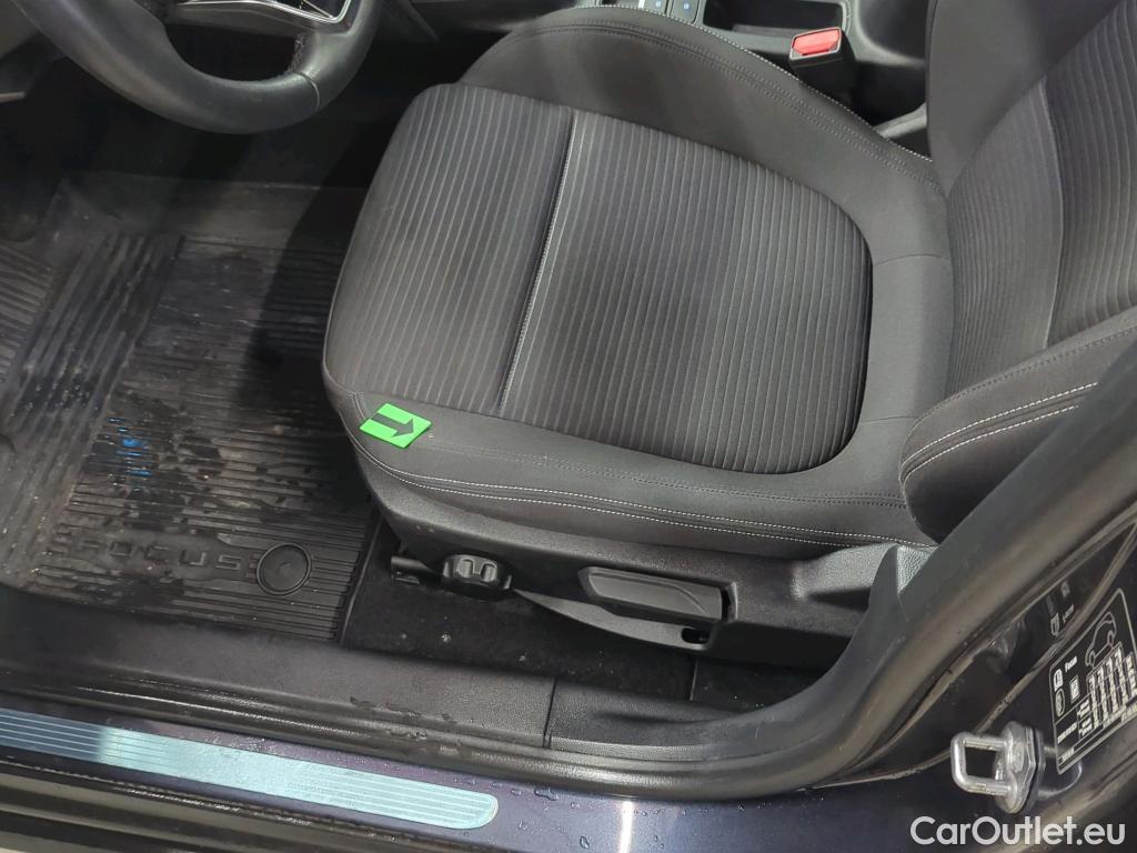  Ford  Focus 1.0 EcoBoost mHEV 125CP Titanium #7