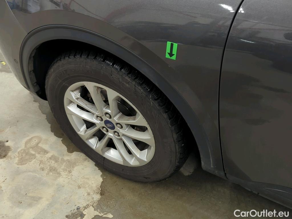  Ford  Kuga 2.0 EcoBlue 190CP Titanium X A8 AWD #29